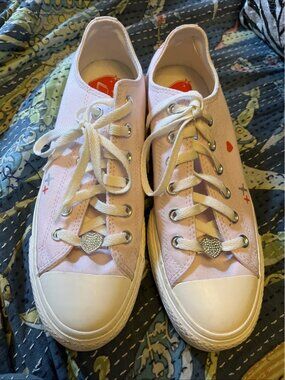 Converse Sneakers Chuck Taylor Lilac Lo Top Heart Bling Sz UK 8 Women’s USA 10